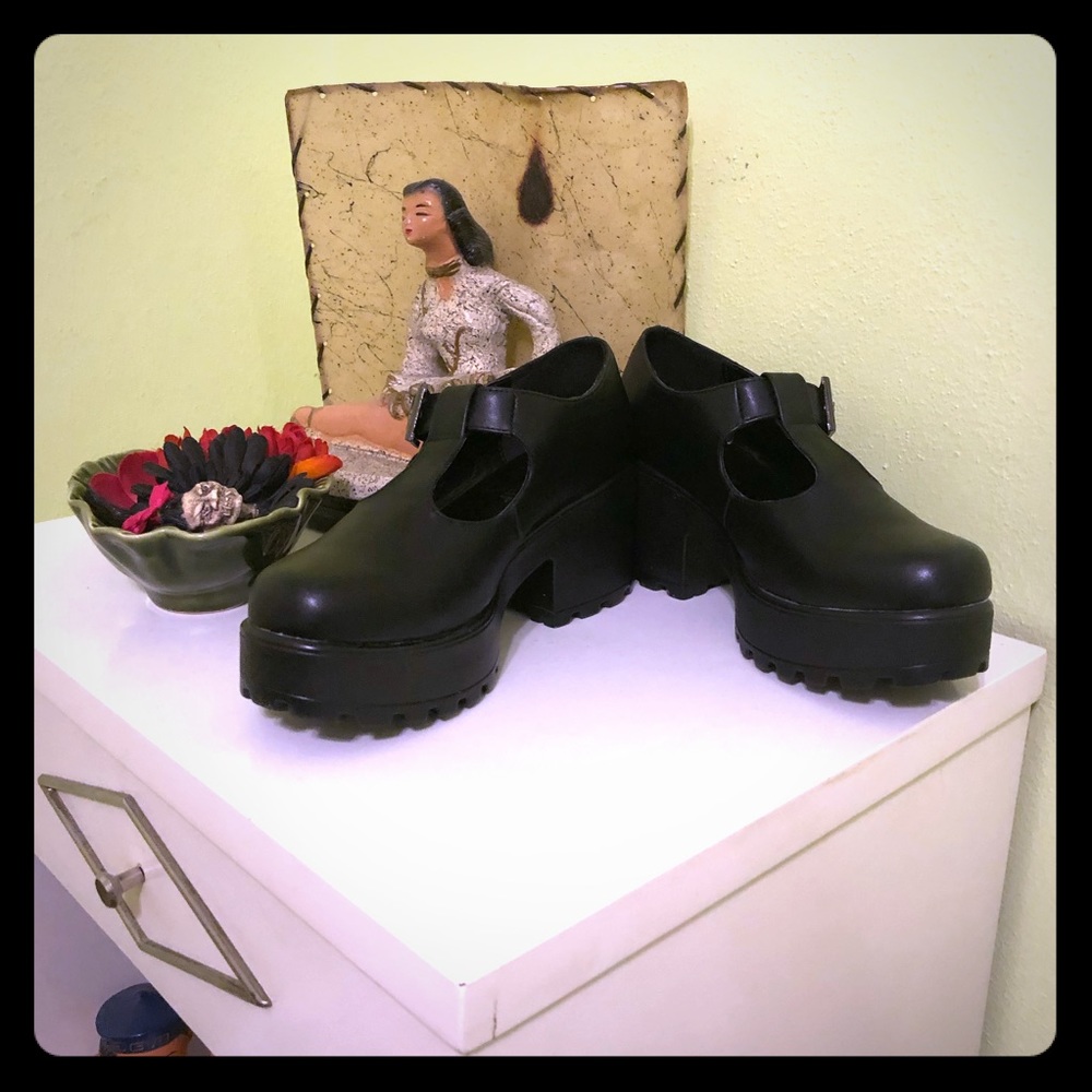 T-bar Mary Jane platform heels